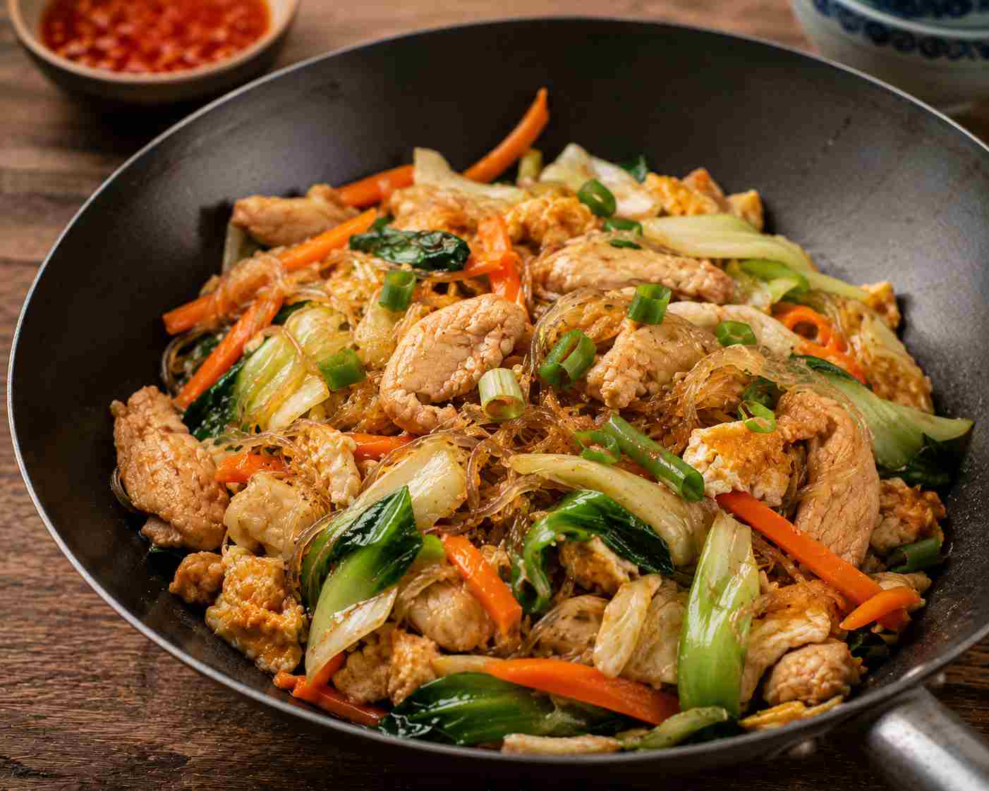 Suki Hang - thailandsk wok med glasnudler