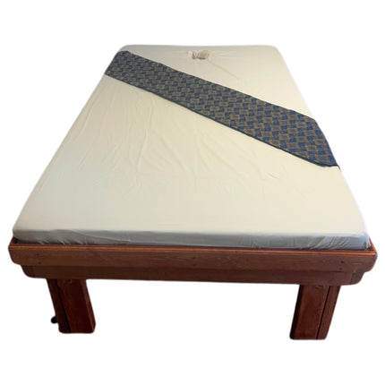 Thai Sengeløber Blå Med Guld Mønster 350x1920 mm