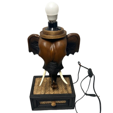 Bordlampe Elefant Med Skuffe